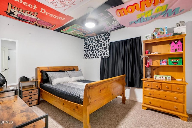 bedroom with carpet flooring