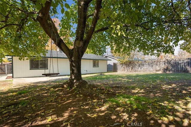 view of yard with a patio area