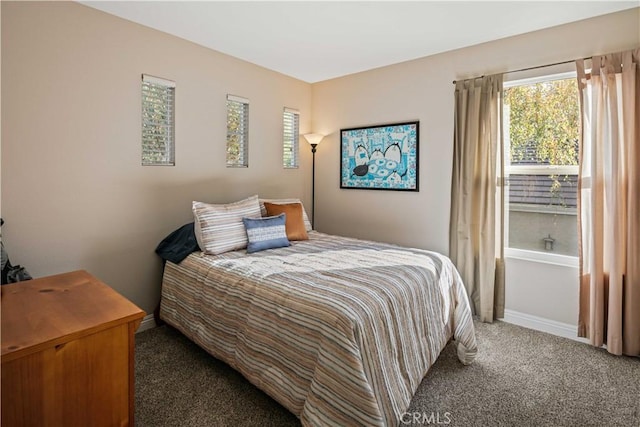 view of carpeted bedroom