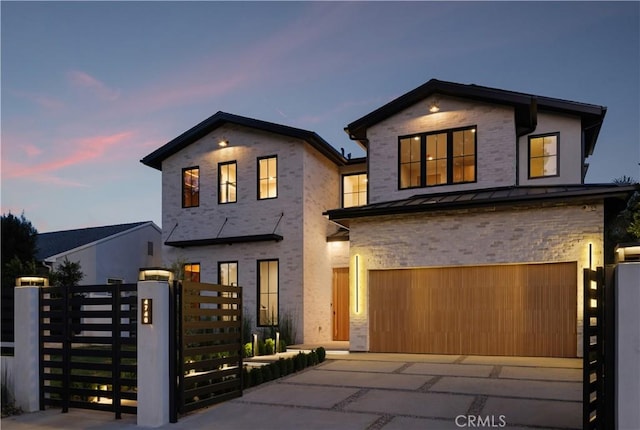 view of front facade featuring a garage