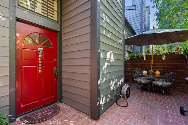 view of entrance to property