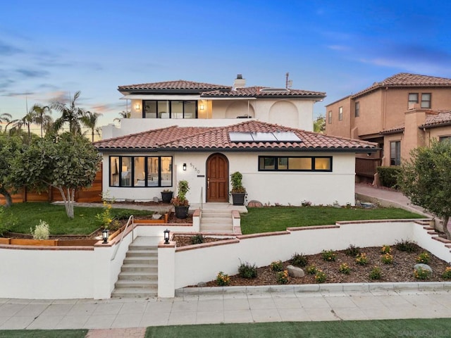 view of mediterranean / spanish-style house