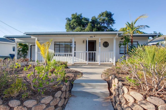 view of front of home featuring a porch