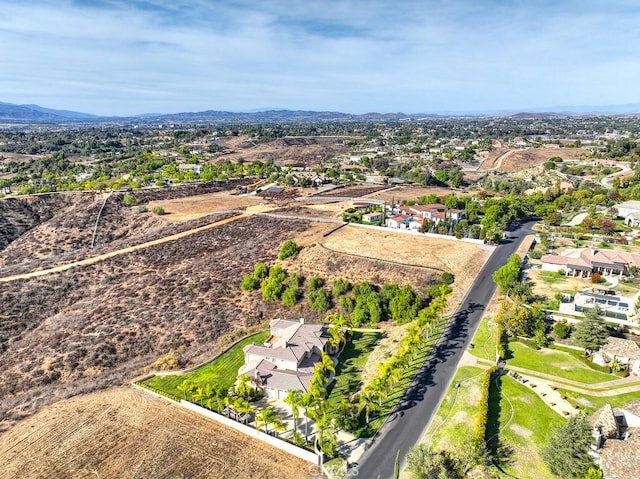 Listing photo 3 for 43677 Calle De Velardo, Temecula CA 92592