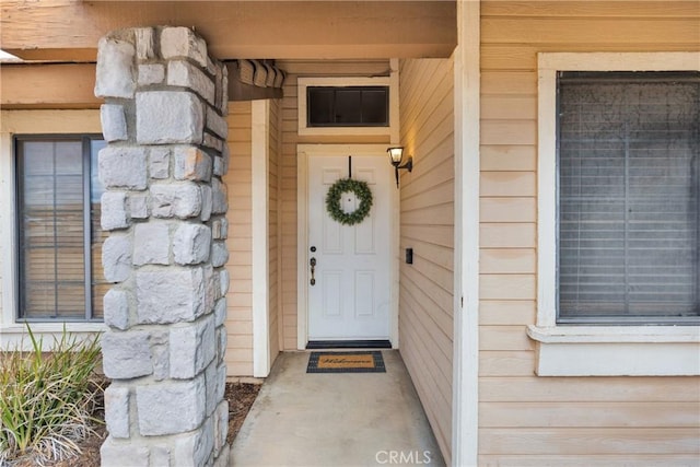 view of property entrance