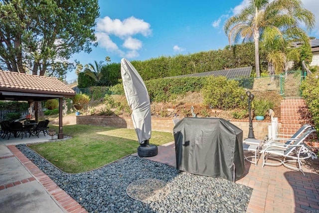 view of yard with a patio