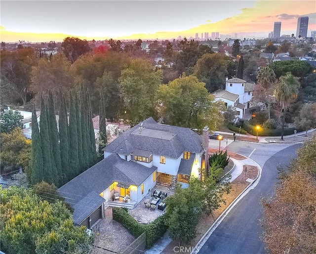 view of aerial view at dusk