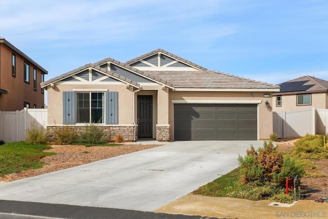 view of front facade featuring a garage