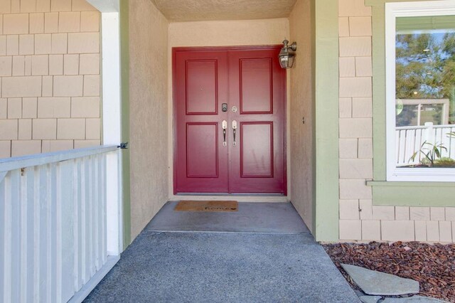 view of property entrance