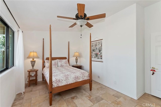 bedroom with ceiling fan