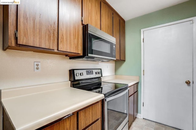 kitchen with appliances with stainless steel finishes