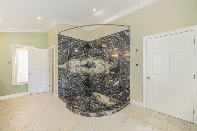 bathroom with lofted ceiling and crown molding