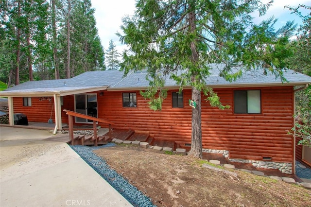 back of house featuring a patio