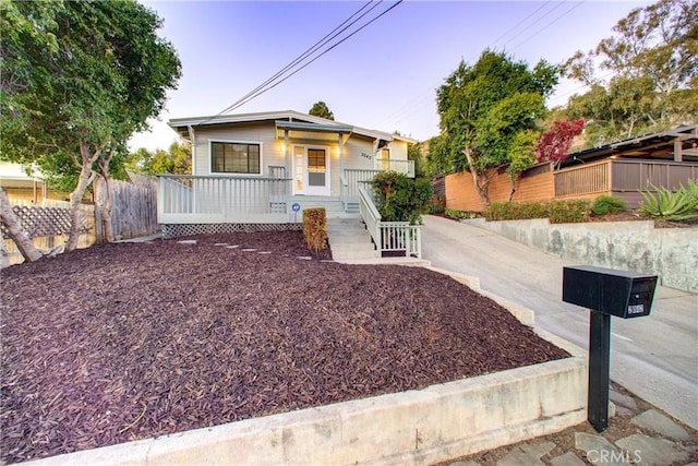 view of front of property featuring a porch