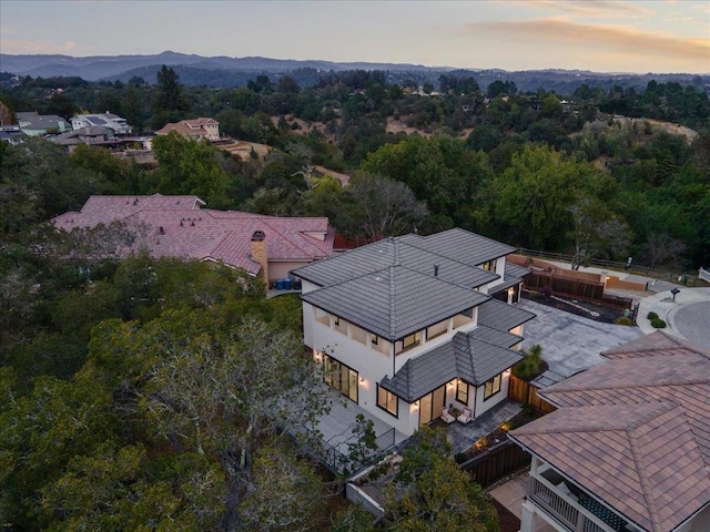 view of aerial view at dusk