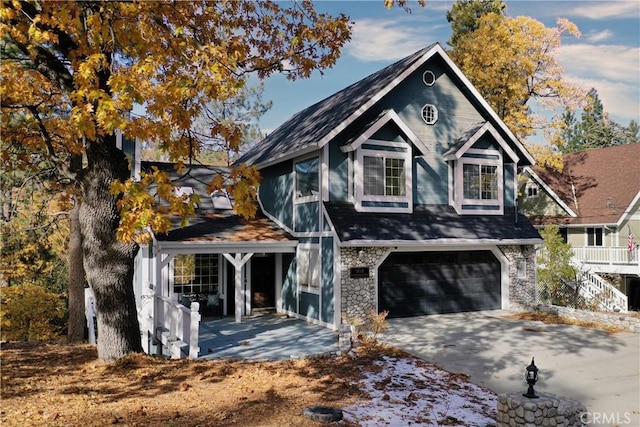 view of front facade with a garage