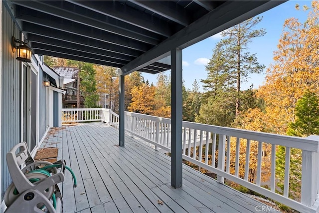 918 Sandalwood Dr, Lake Arrowhead, CA 92352 - view of wooden terrace