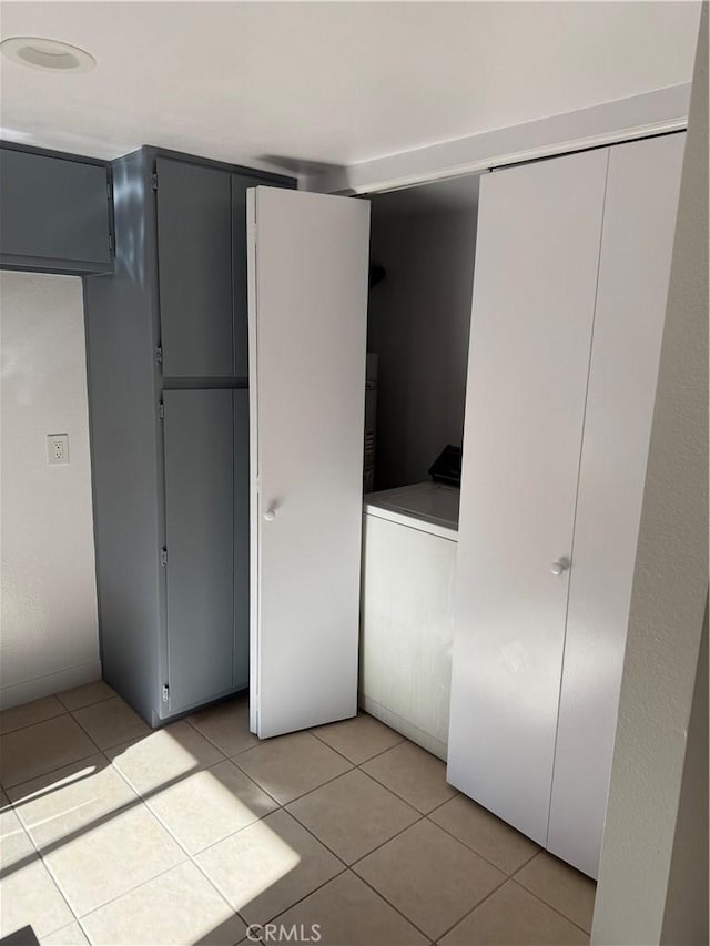 closet featuring washer / dryer