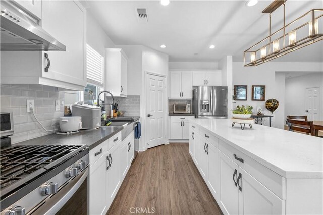 575 Farmstead St, Hemet, CA 92543 - photo 6
