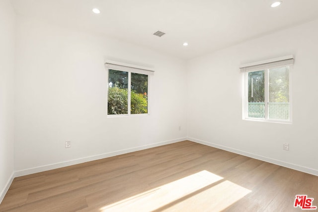 empty room featuring light hardwood / wood-style flooring