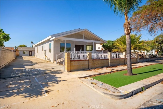 view of front of home