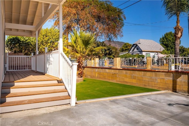 exterior space featuring a porch