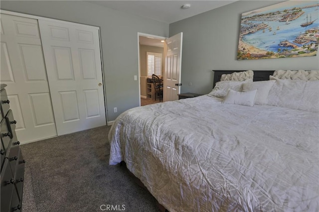 carpeted bedroom featuring a closet