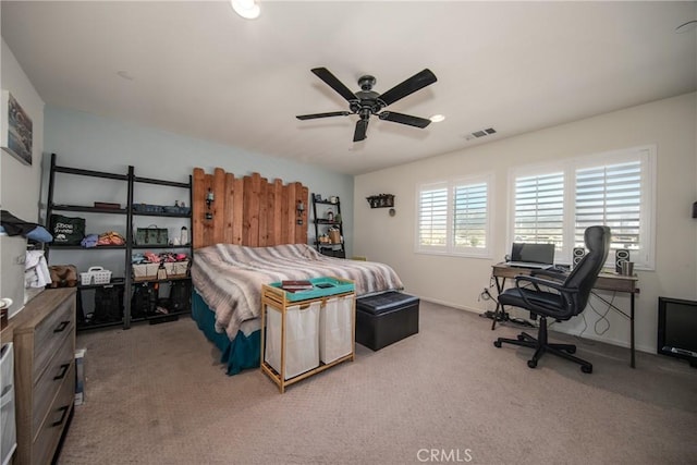 bedroom with carpet flooring and ceiling fan