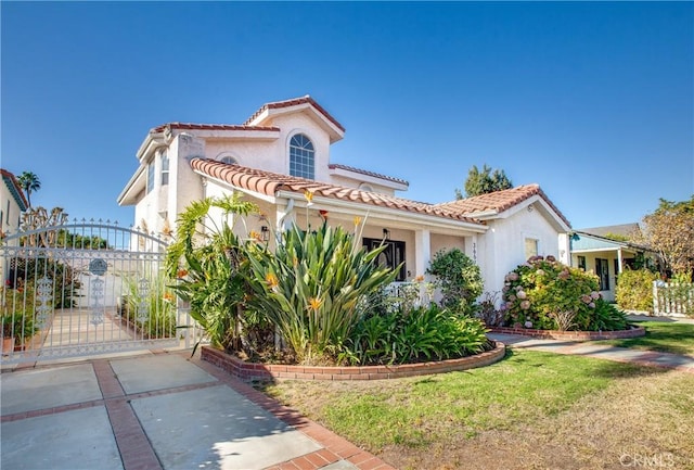 view of mediterranean / spanish-style house