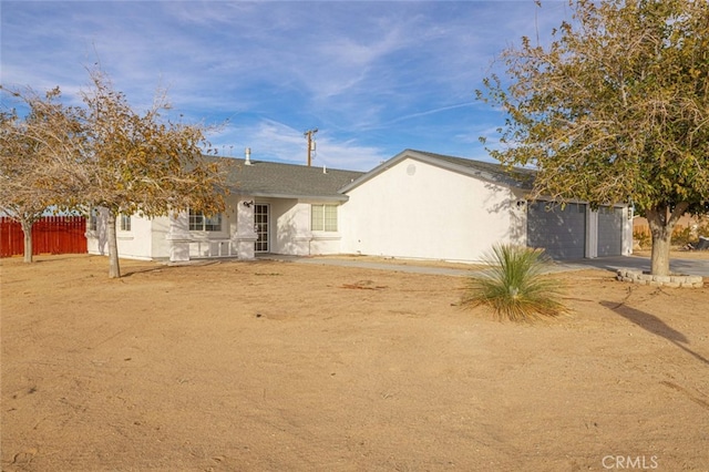 view of front facade with a garage