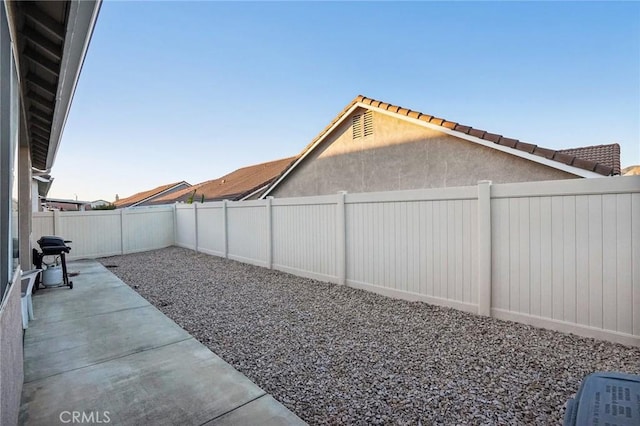 view of yard with a patio