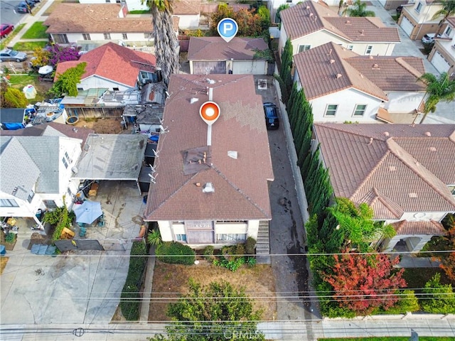 birds eye view of property featuring a residential view