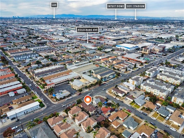 drone / aerial view featuring a residential view