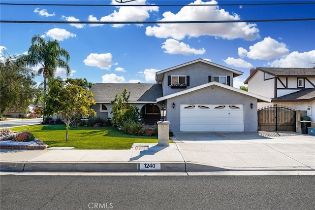 view of front property featuring a front yard