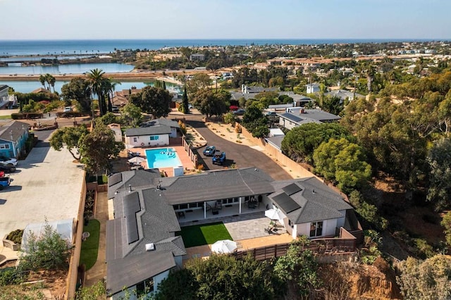 bird's eye view featuring a water view