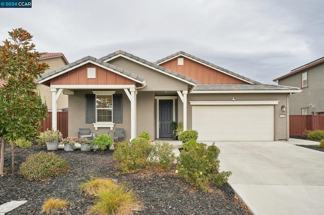 view of front of house featuring a garage