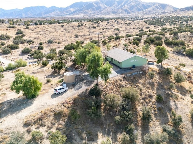 bird's eye view featuring a mountain view