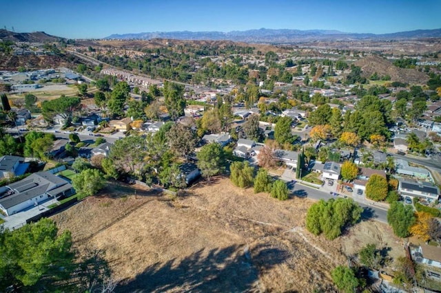 Listing photo 3 for 19232 Abdale St, Santa Clarita CA 91321