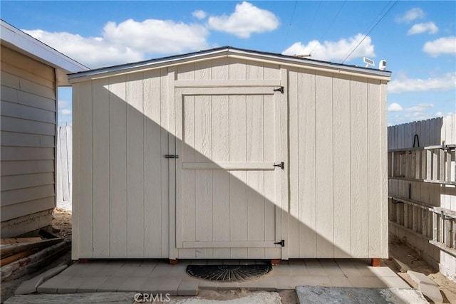 view of outbuilding