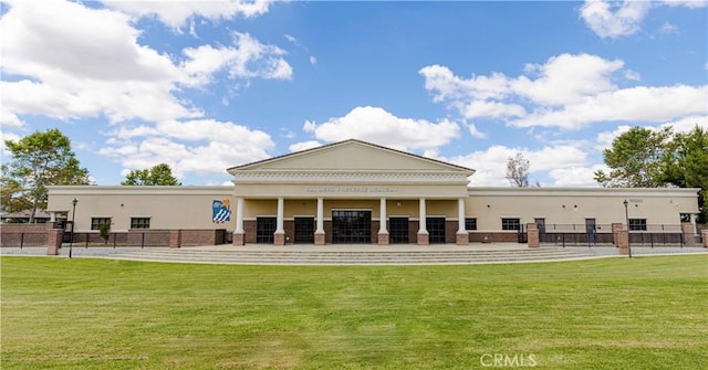 view of building exterior