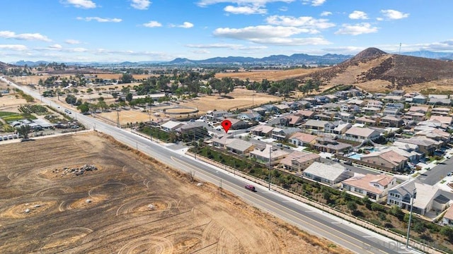 bird's eye view featuring a mountain view