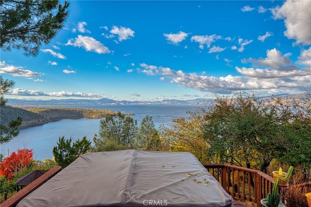 view of water feature featuring a mountain view