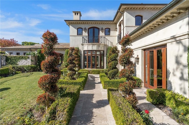 7 Shoreview, Newport Coast, CA 92657 - surrounding community with a lawn