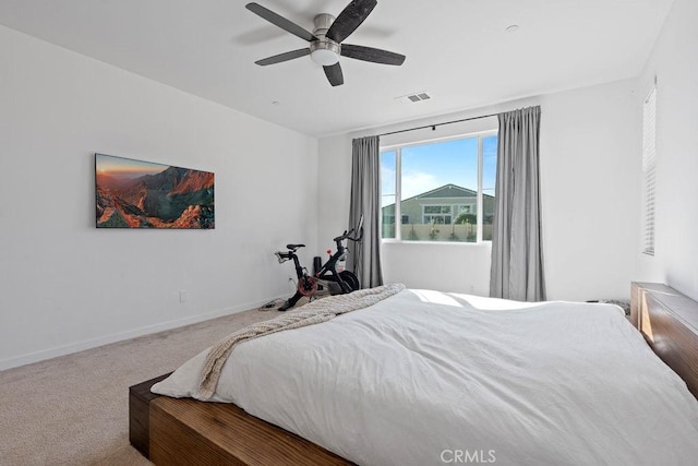 bedroom with carpet flooring and ceiling fan