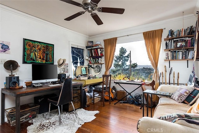 office area with crown molding, hardwood / wood-style floors, and ceiling fan