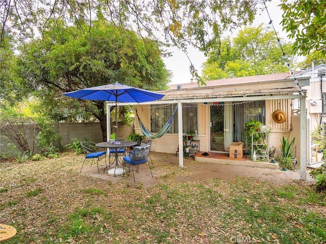 view of yard with a patio area