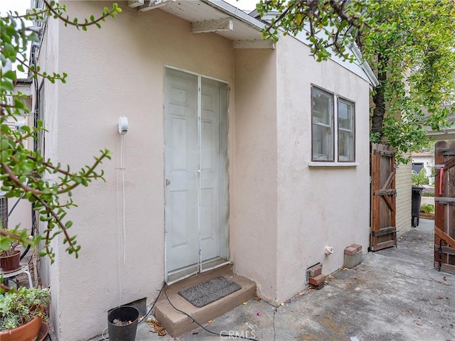 view of entrance to property