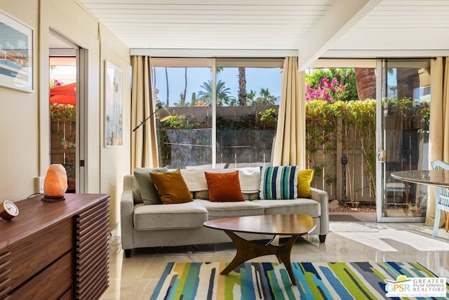 sunroom / solarium with a healthy amount of sunlight