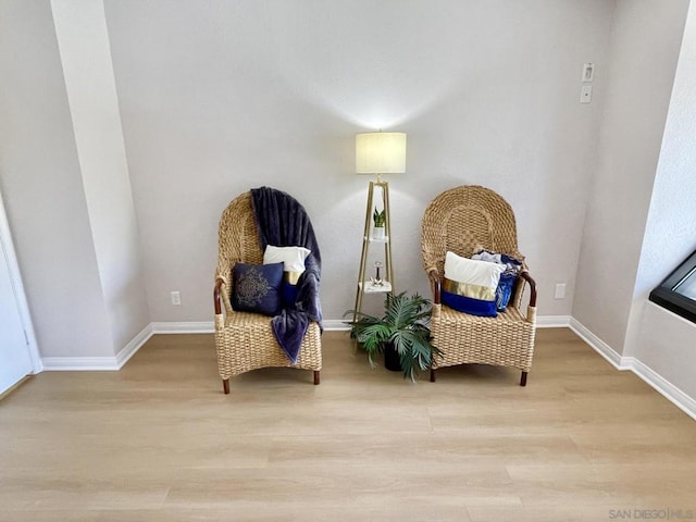 living area with light wood-type flooring