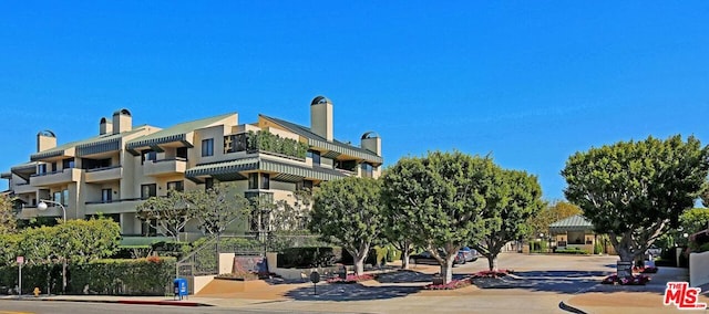 view of building exterior